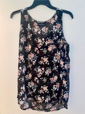 Black Floral Zip-Pocket Sleeveless Tank